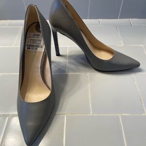 Brand New Gray Nine West Heels Size 7